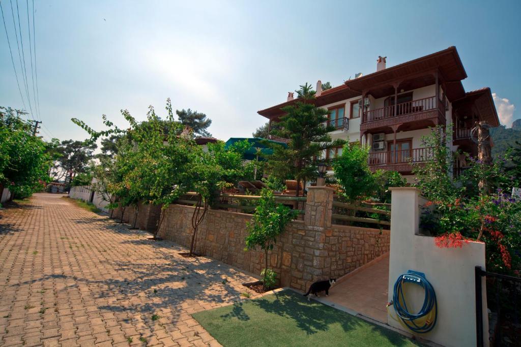 Server Apart Hotel Akyaka  Exterior photo